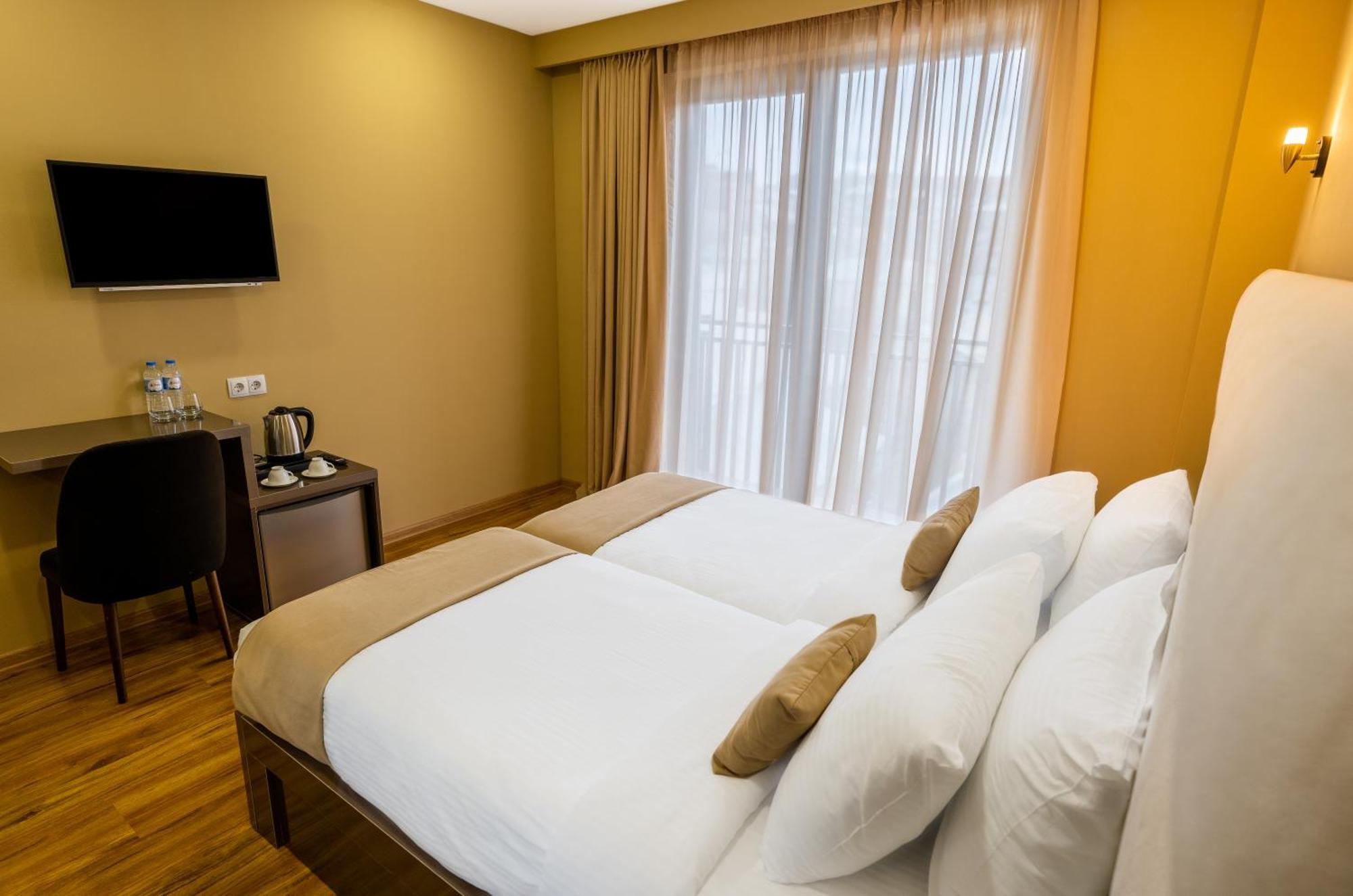 Hotel Residence Plaza Tbilisi Bilik gambar